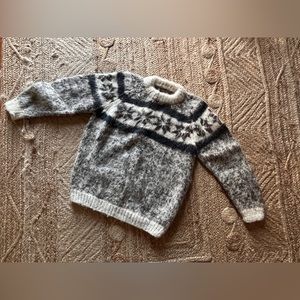 Vintage chunky wool sweater